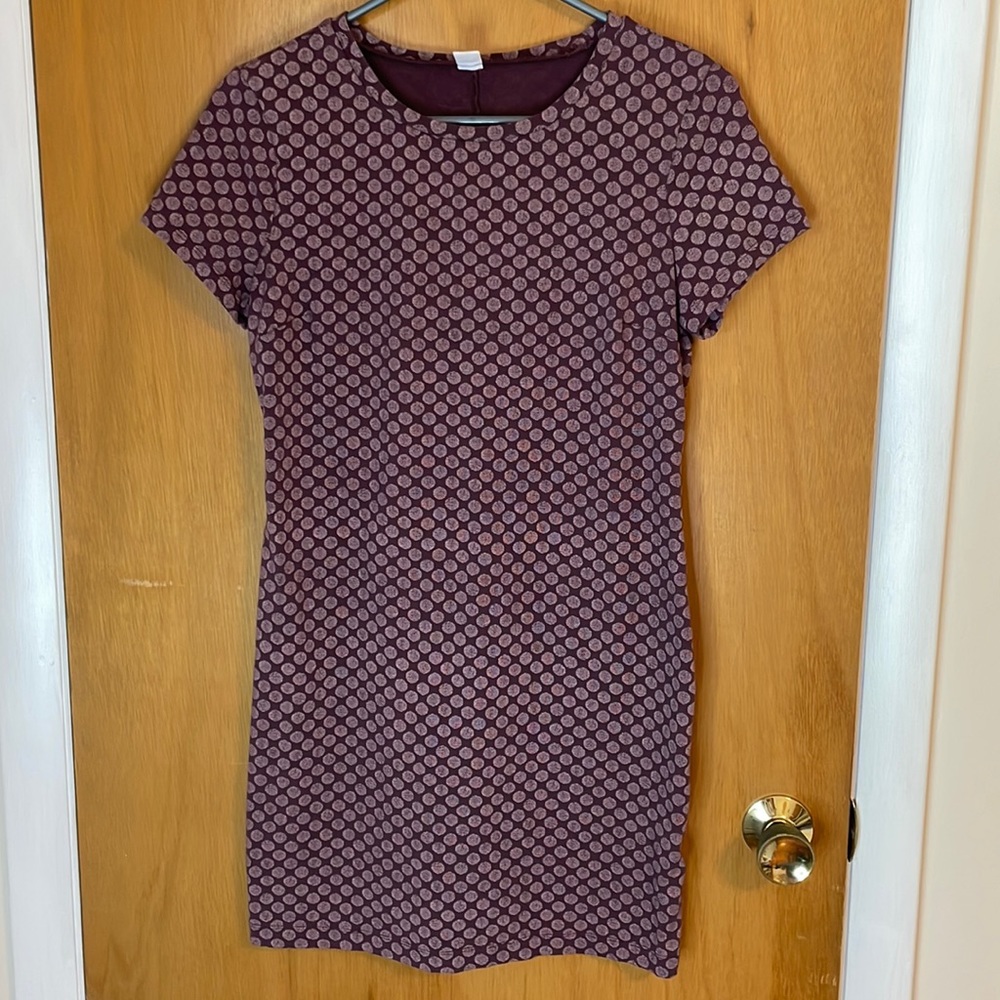 Old Navy Womens Medium Stretchy Dress Cap Sleeves Purple with Lavender